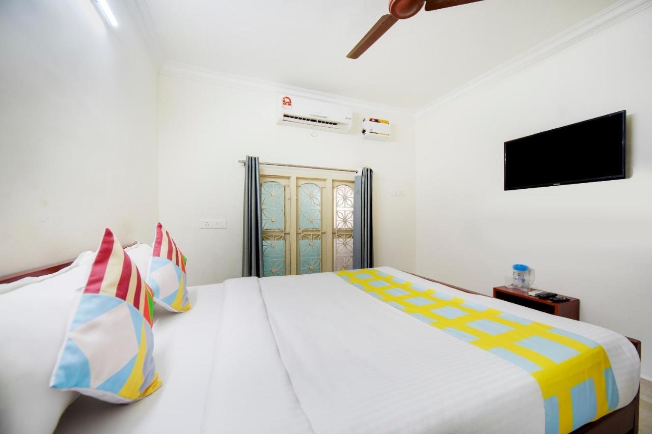 Hotel Yadvik เชนไน ภายนอก รูปภาพ